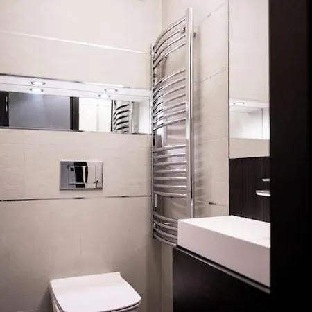 Luxury In Buda Apartment